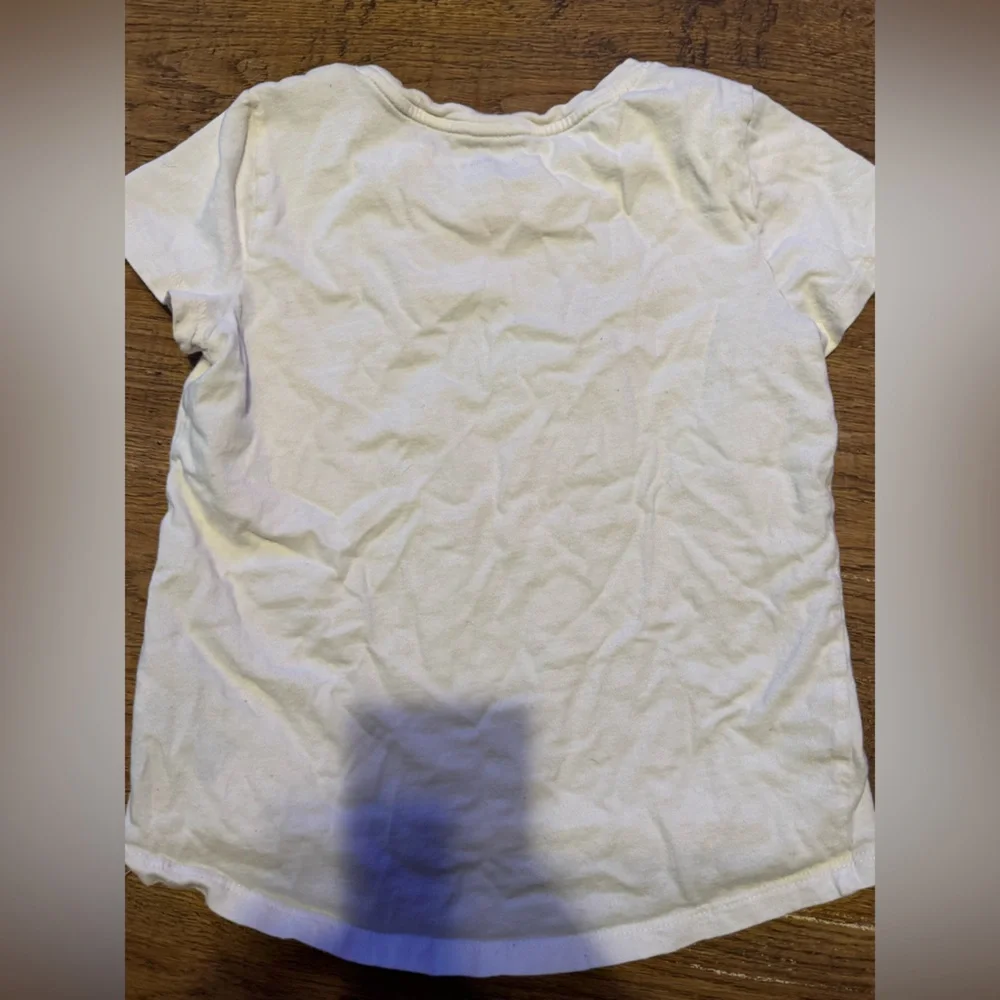 Girls grinch tee by old navy size 8